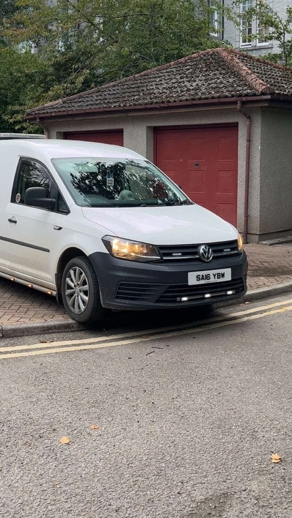 Caddy Front Grill Bar