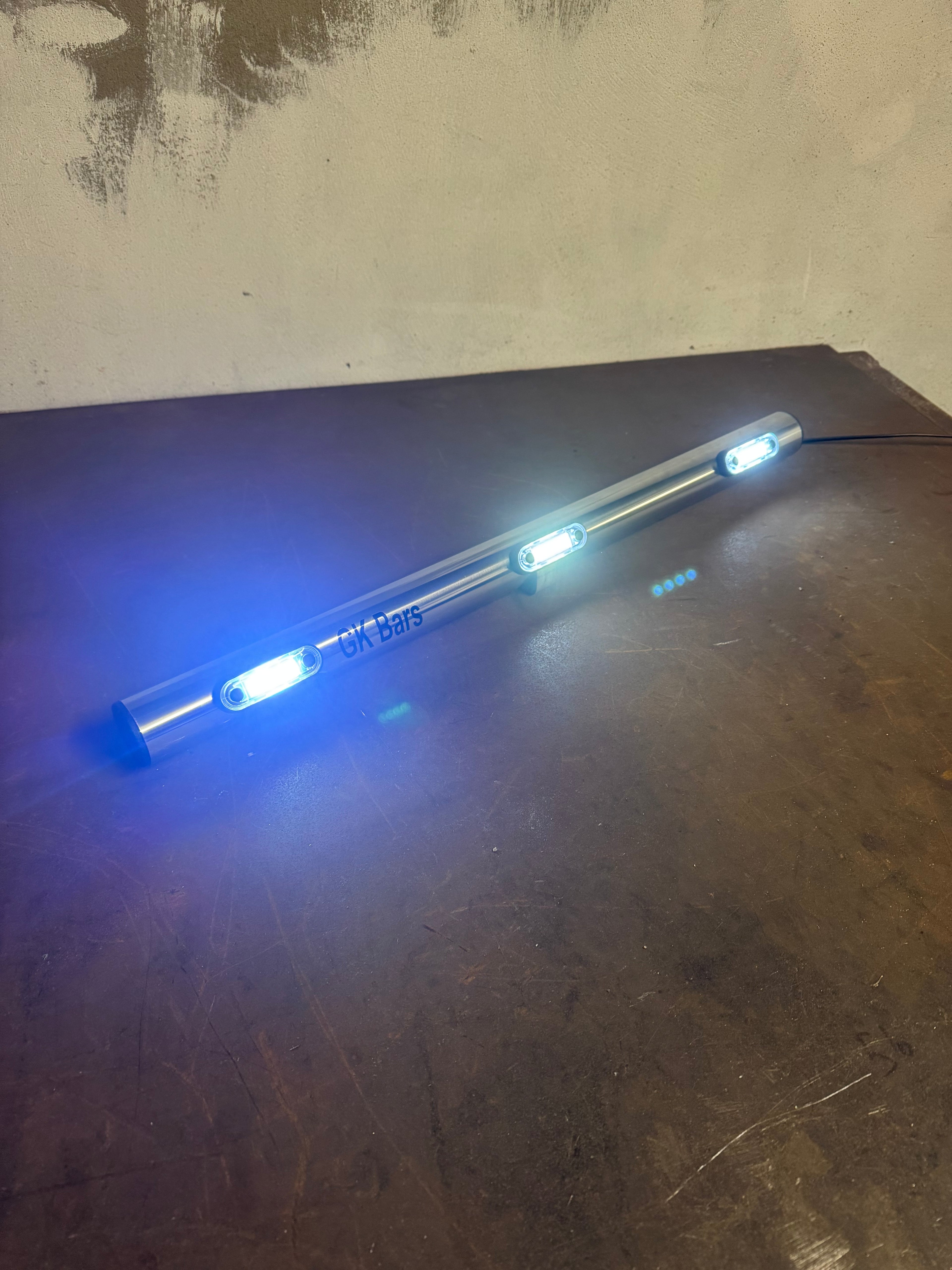 Caddy Front Grill Bar